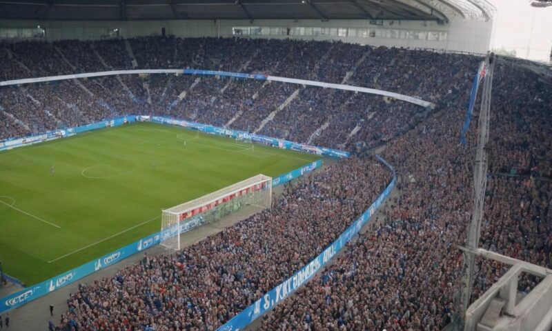 Jak się nazywa stadion Lecha Poznań?