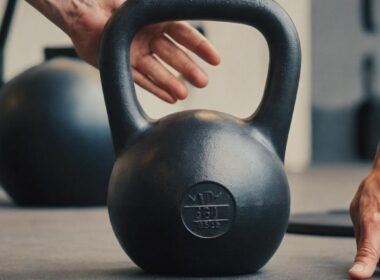 Kettlebell Clean: Doskonała Technika Ćwiczenia